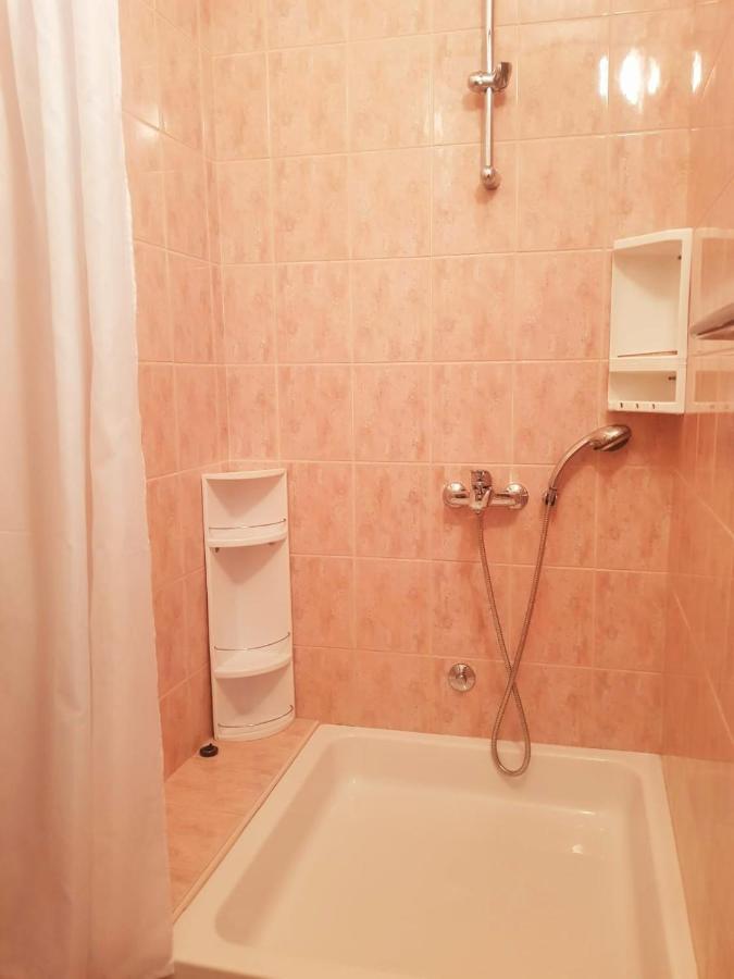 Apartment Dalma Podgora Exterior foto