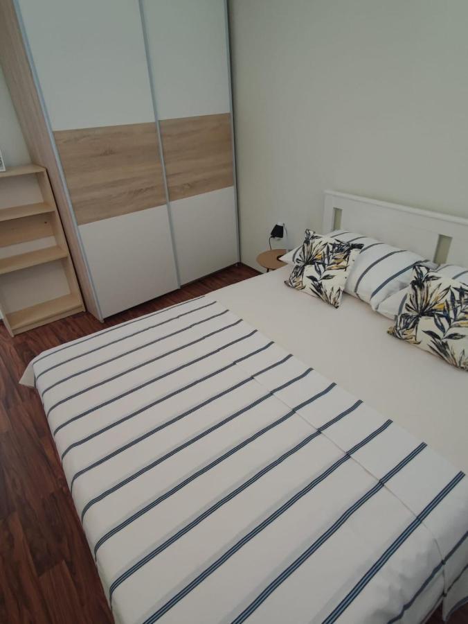 Apartment Dalma Podgora Exterior foto